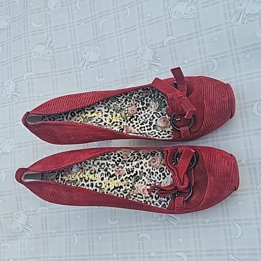 Irregular Choice Squared Toe Textured Suede Bow Top High Heels in Red Size 9